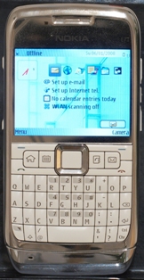 0a Nokia E71 review – physical