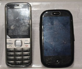 nokia c5 vs palm pre Nokia C5 review   size