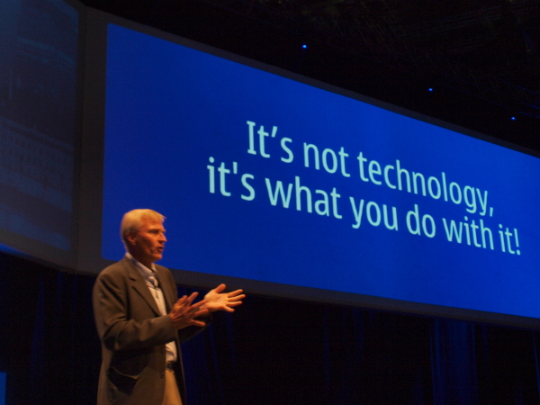  Anssi Vanjoki: N9 is best!